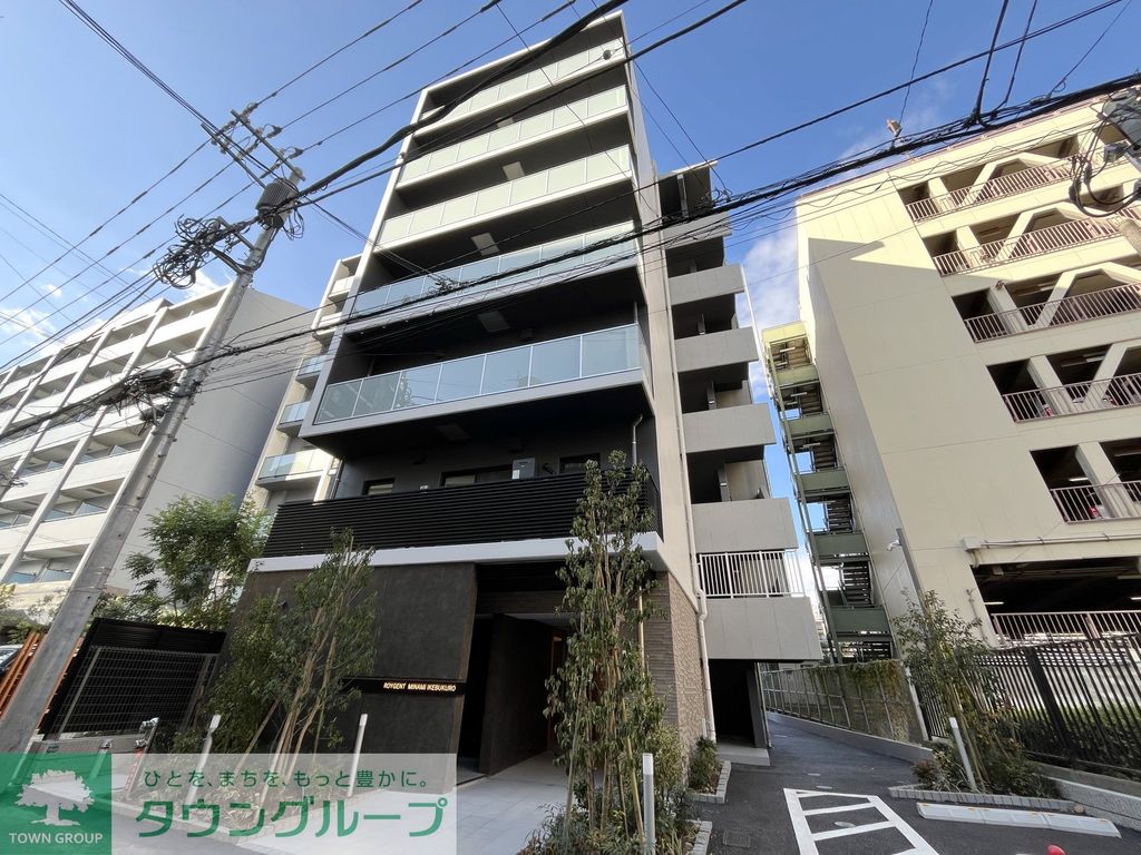 建物外観　新築工事中