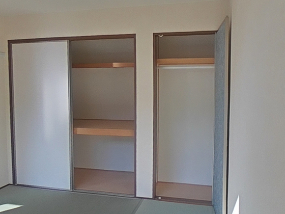 収納　※別部屋の写真です