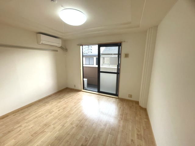 居室・リビング　同仕様