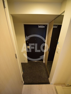 玄関　プレサンス堺筋本町駅前シェル　玄関