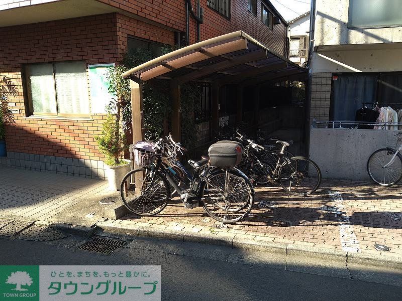 駐車場　駐輪場