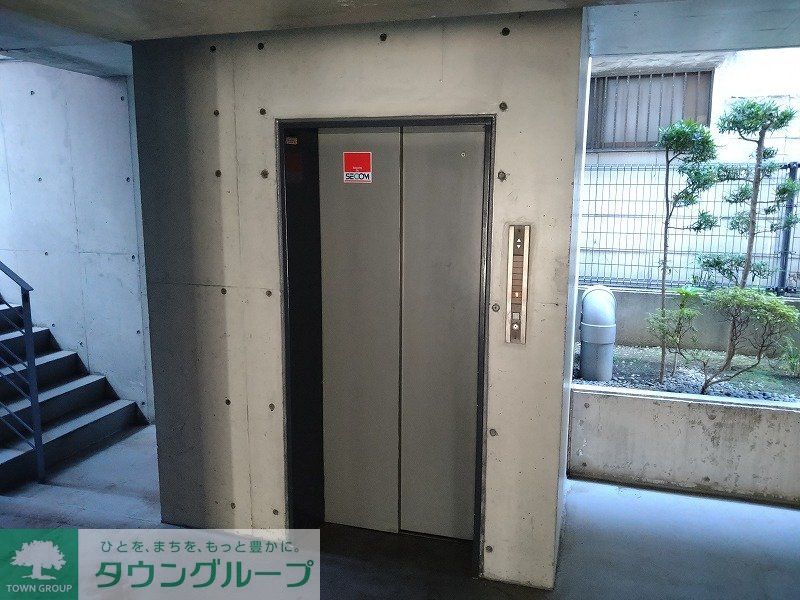 その他設備　エレベーター