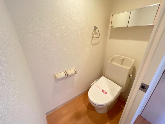 トイレ　シャワー付トイレ