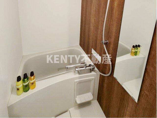 バス・シャワールーム　ゆったり過ごせるお風呂です