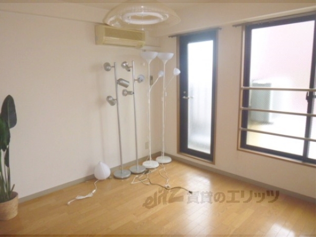 居室・リビング　居室