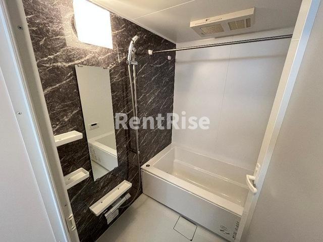 バス・シャワールーム　バス(イメージ)