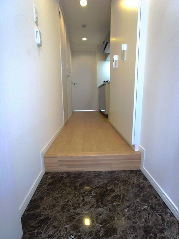 玄関　シンプルで使いやすい玄関です