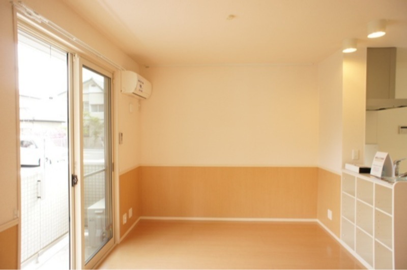 居室・リビング　図面と現状に相違がある場合には現状を優先