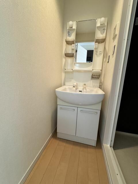 洗面設備　あると便利な独立洗面台