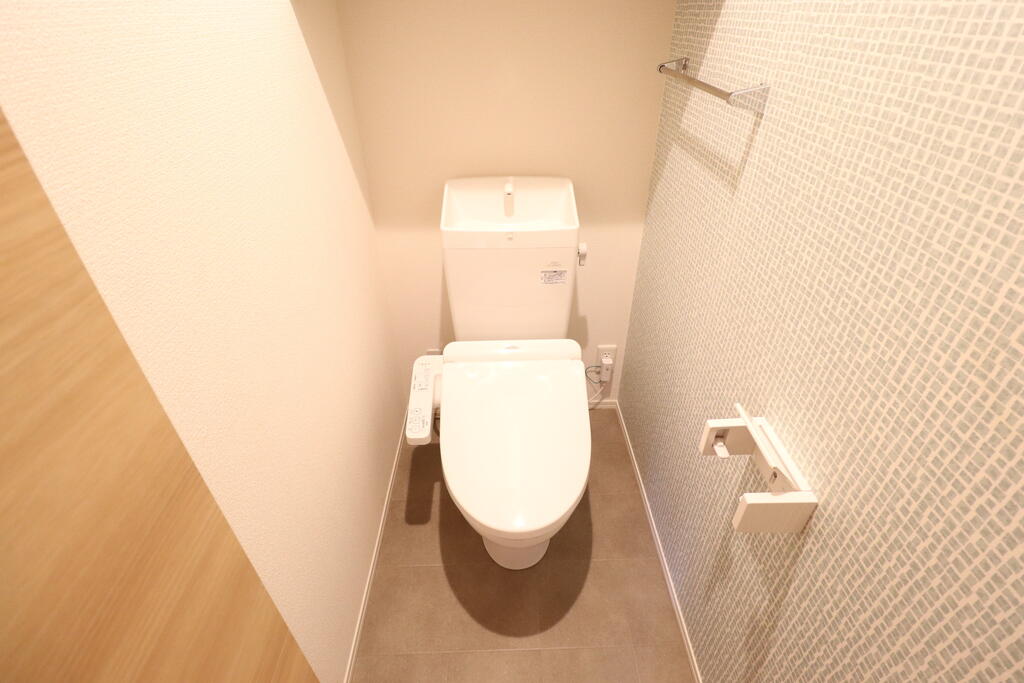 トイレ　トイレ☆