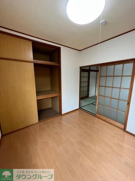 居室・リビング　収納