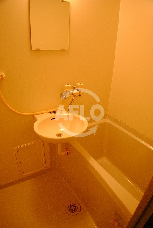 洗面設備　ドミール堺筋本町　洗面