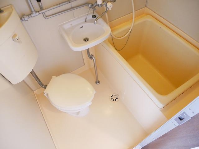 バス・シャワールーム　浴室