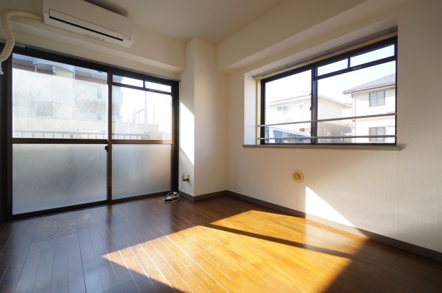 居室・リビング　当日の見学大歓迎！