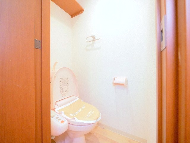 トイレ　ウォシュレット付きのトイレ♪