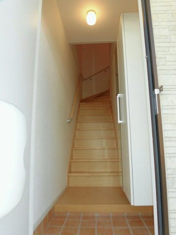 玄関　明るい玄関です