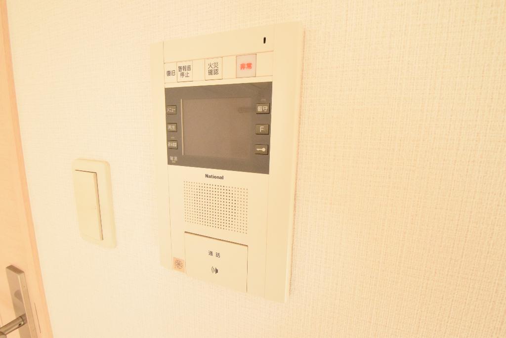 セキュリティ　カメラ付インターホン