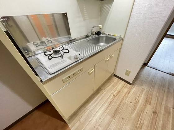 キッチン　※別部屋の写真です