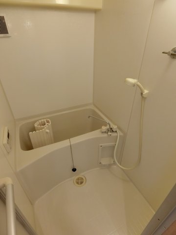 バス・シャワールーム　追焚機能付きバスルーム。（※参考写真）
