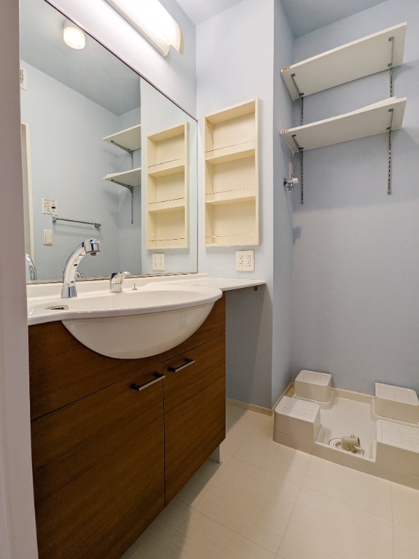 洗面設備　図面と現状に相違がある場合には現状を優先