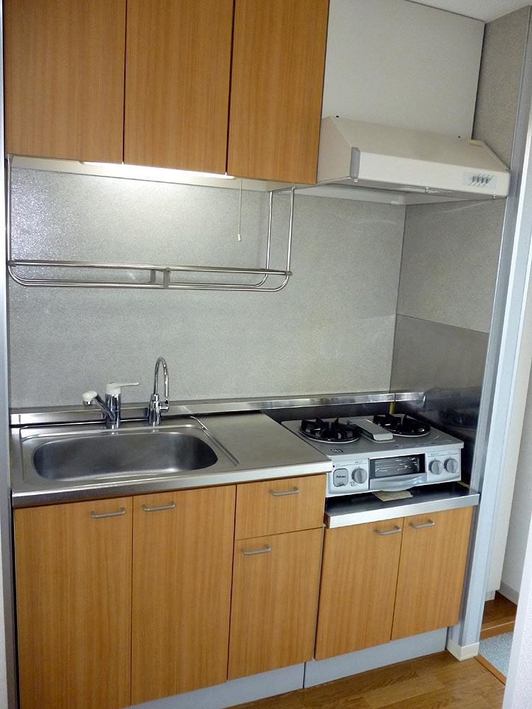 キッチン　キッチンも３帖あります♪ガスコンロも付きます！