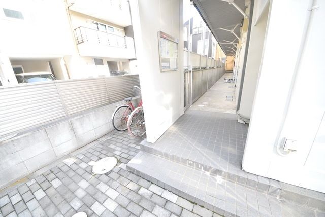 エントランス　★キレイなエントランスです★