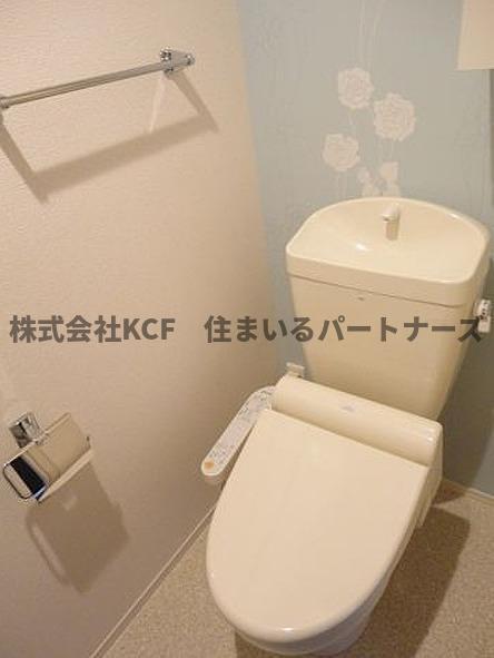 トイレ　清潔感のあるトイレです
