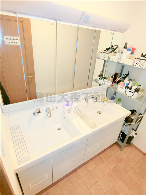 洗面設備　共有　独立洗面台