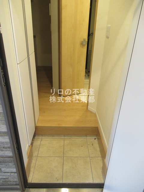 玄関　※別号室参考写真