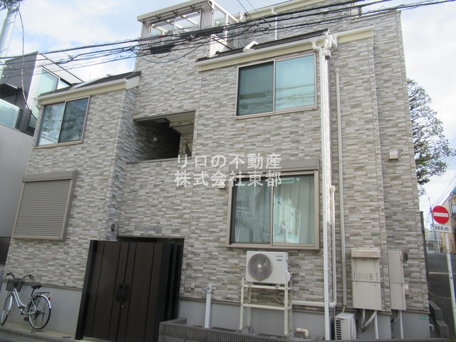 建物外観　東都管理物件だから入居中のトラブルも安心ですね♪
