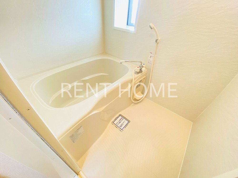 バス・シャワールーム　浴室乾燥機付き