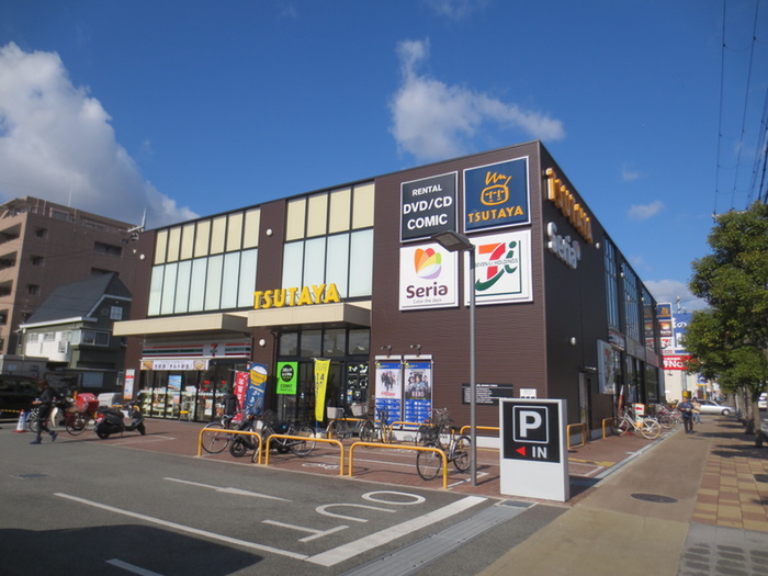 その他　TSUTAYA（その他）まで1005m