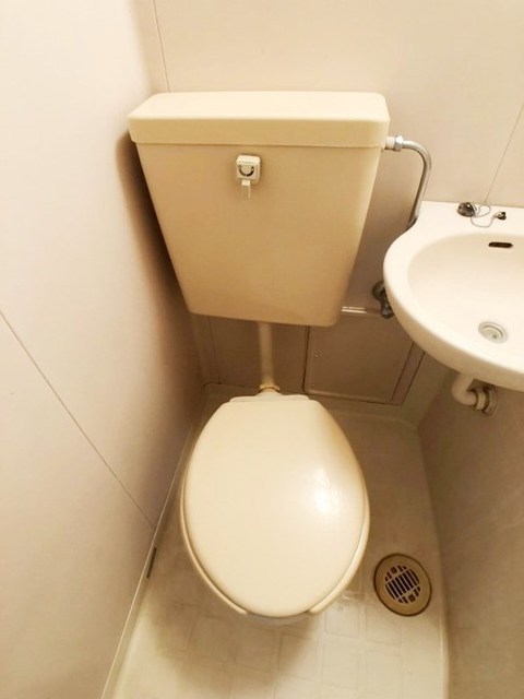 トイレ　別部屋同仕様