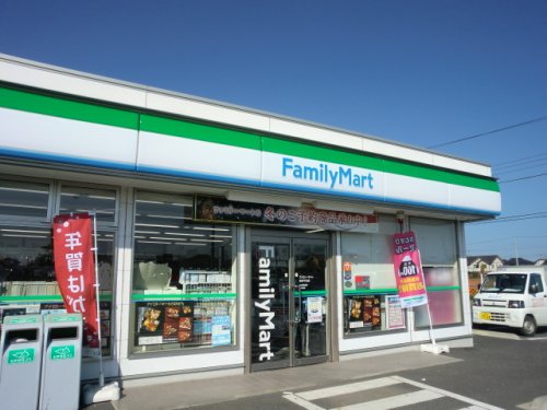 コンビニ　ファミリーマート 神栖深芝南店（コンビニ）まで449m