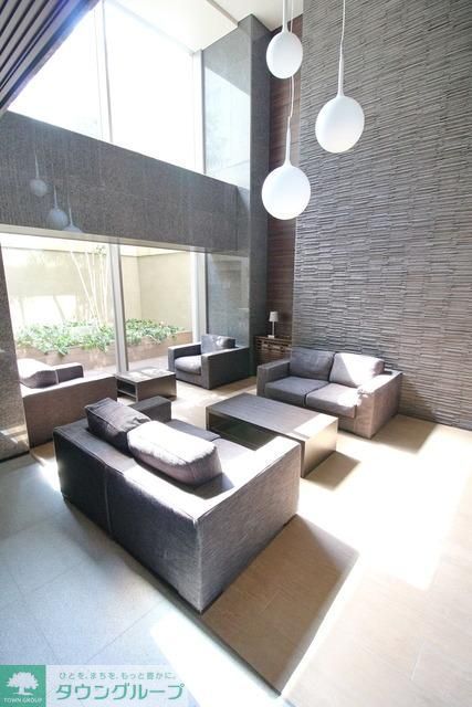 エントランス　★タウンハウジング目黒店取り扱い★