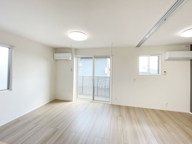 居室・リビング　図面と現状に相違がある場合には現状を優先