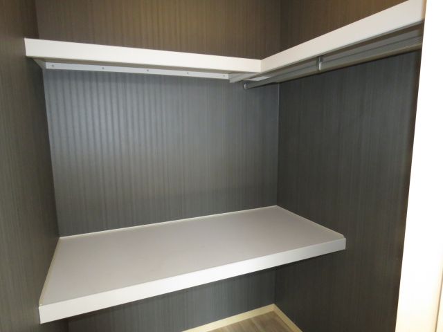 収納　ウォークインクローゼット