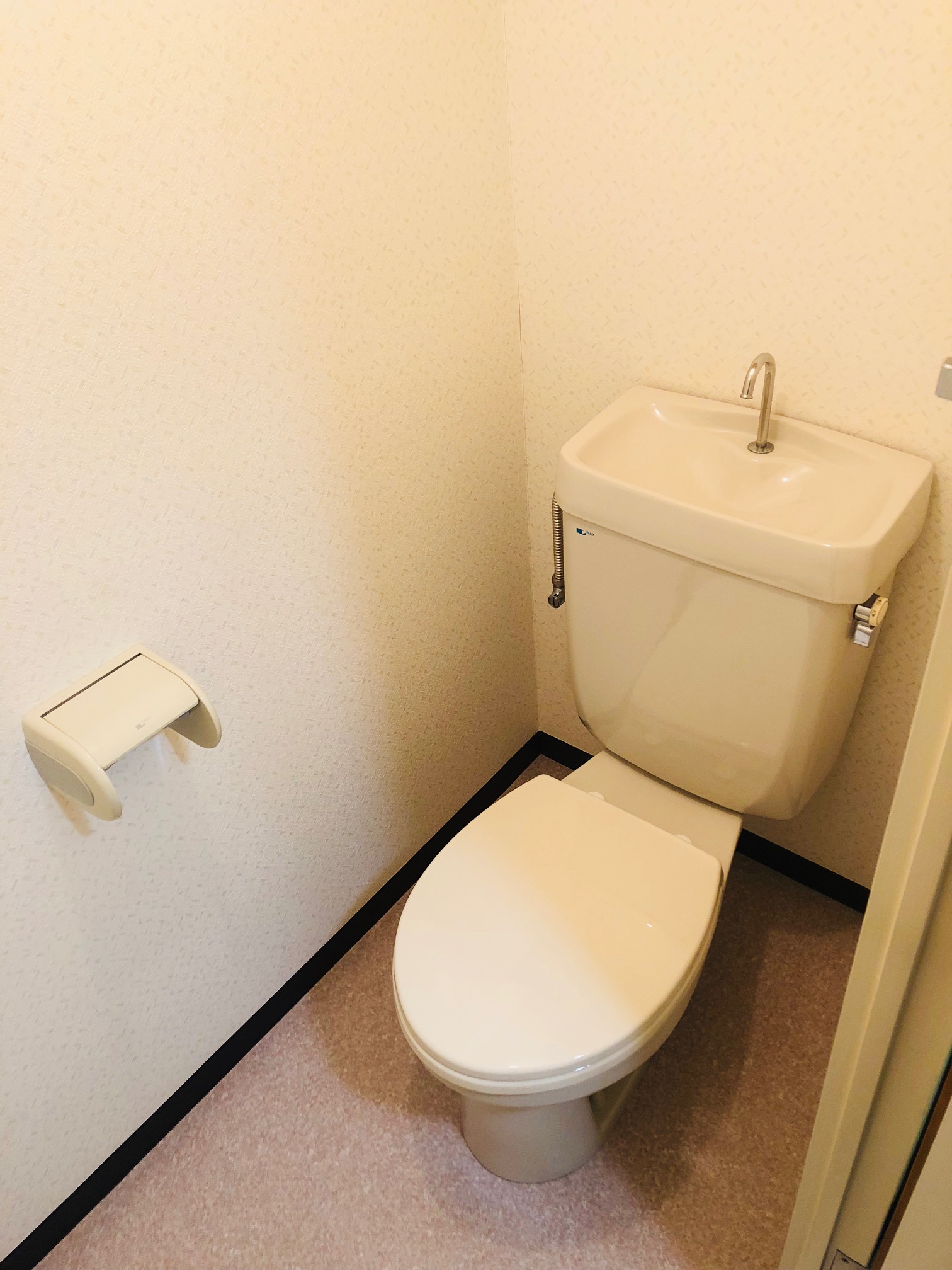 トイレ　※別部屋参照