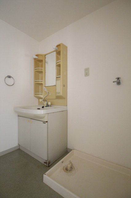 洗面設備　同物件別号室の写真