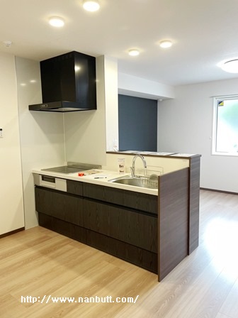 キッチン　IHクッキングヒーター付システムキッチン