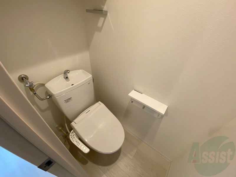 トイレ　トイレです。ウォシュレット付を探している方、おすすめです！