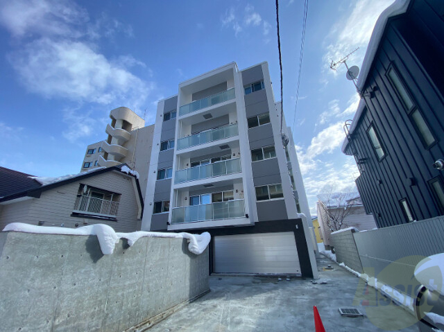 建物外観　札幌市中央区南１２条「グレン山鼻」