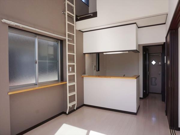 居室・リビング　内装