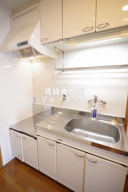 キッチン　収納豊富なキッチン！