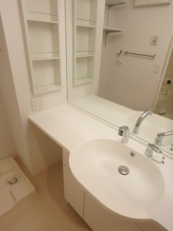 洗面設備　図面と現状に相違がある場合には現状を優先．．．