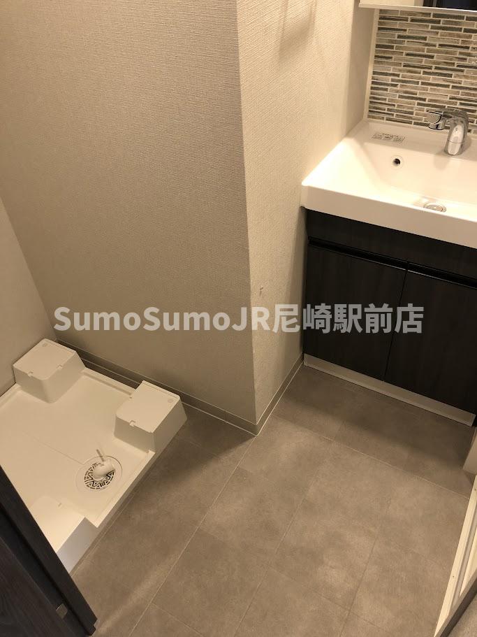 洗面設備　脱衣スペースもあります