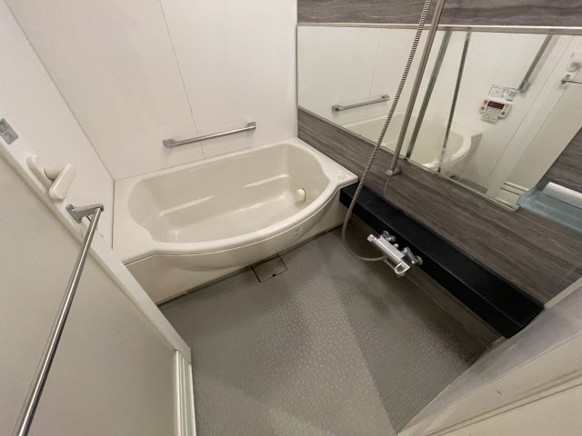 バス・シャワールーム　グレンパーク梅田北　浴室