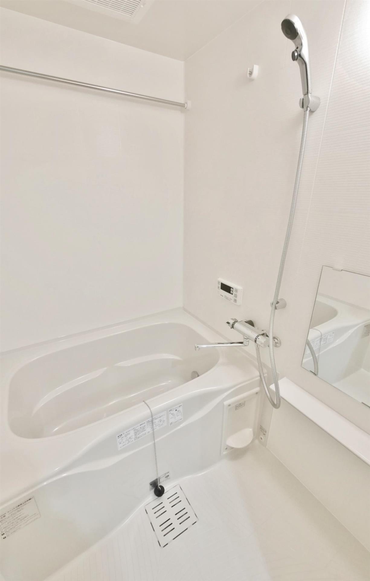 バス・シャワールーム　モデルルームの写真になります。