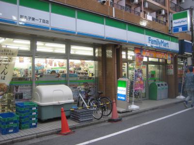 コンビニ　ファミリーマート新丸子駅東店（コンビニ）まで149m