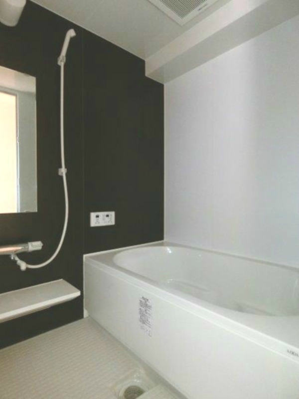 バス・シャワールーム　図面と現状に相違がある場合には現状を優先